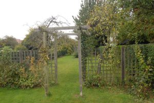 Gresham-Lodge-Orchard-Garden-600px